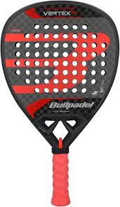 Bullpadel Vertex 04: Potencia y Estilo en Tu Juego